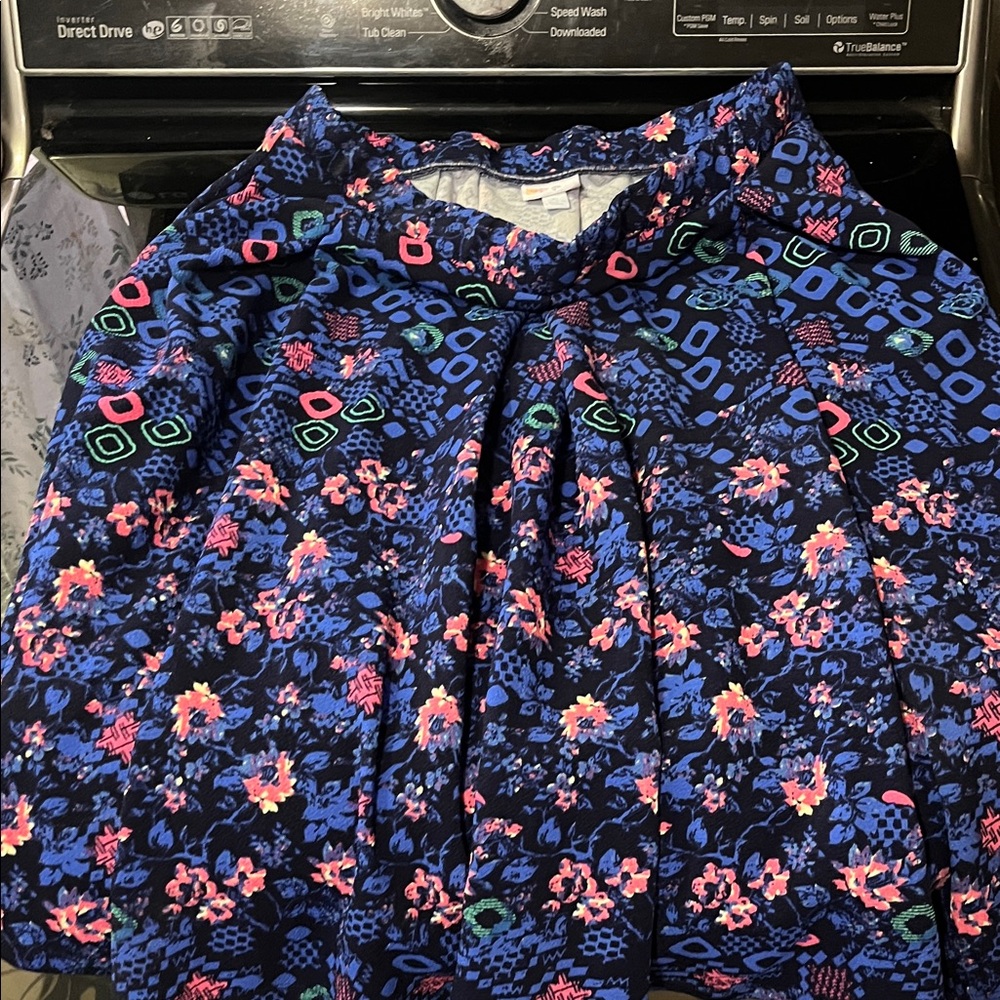 LuLaRoe Navy and Pink Floral Skirt